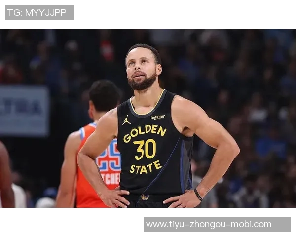 库里复出表现不佳仅得11分16分钟内犯规5次正负值惨淡23